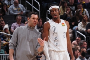 戴格诺特：我们总说一个领袖就是做正确事情的人 SGA说到做到