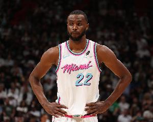 斯波：我们需要维金斯承担更多 他也愿意接受这样的挑战