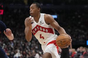 两分球5投5中！斯科蒂-巴恩斯11中8得22分6板6助2断1帽