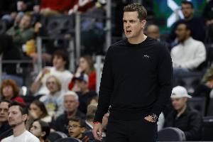 爵士主帅：我是个极具竞争意识的人 球队下半场表现很令人失望