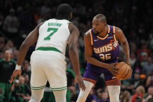 主场惨败30分太阳附加赛席位不稳 仅凭交手优势暂列西部第十