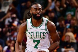 马祖拉：布朗一直在护理膝盖 为处于最佳状态他会做所需要的一切