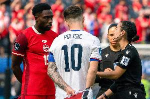 经纪人：我觉得阿方索受到了加拿大教练的压力，不得不首发