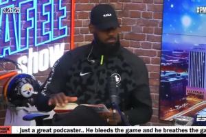 詹姆斯解释“扉页战神”：媒体经典操作 我其实有把书看完