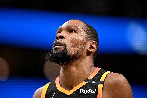 被迫三节打卡！杜兰特16中11空砍30分 正负值-22