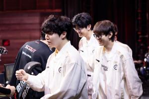 全神班复苏！iG战绩5胜0负 锁定D组第一