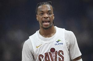 不在状态！加兰半场7投仅1中拿到2分4助 正负值-7