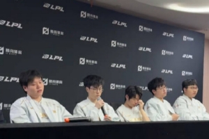 Tangyuan谈打UP龙魂团逆转决策：和队友们沟通做出的决策吧