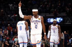 完整体！雷霆战灰熊先发：亚历山大、多特、杰伦威、哈滕、切特