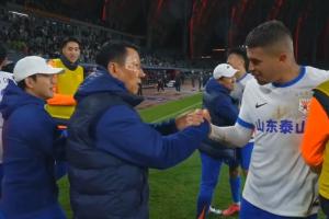 热议泰山让3追4：比伊斯坦布尔之夜还刺激！印象最深是泽卡的怒吼