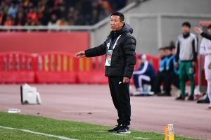 足球报谈泰山vs蓉城：韩国教练斗法是看点，泰山三杀蓉城靠防反