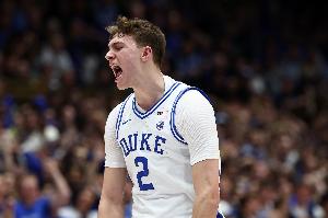 最终四强焦点：超级新人弗拉格能否带领杜克大学登顶NCAA？