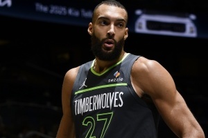 过去6场场均18分16板！戈贝尔：我们专注于每一场比赛