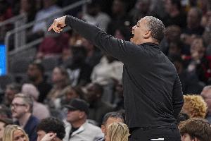 船记：今天是对快船糟糕的一天 竞争对手都赢了 快船只能靠自己赢