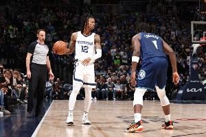 紧紧咬住！狼熊双赢胜场差追平勇士 没比赛的快船跌至西部第八