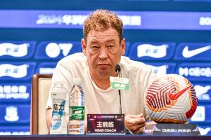 斯卢茨基：德比战队员无需任何动员，我们一定会努力做好防守部署