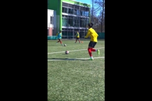 中国U-16男足在沃尔夫斯堡足球俱乐部训练微记录