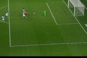 半场-成都蓉城1-0大连英博 古尔芬克尔推射破门胡荷韬抽射中楣