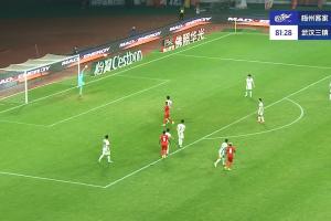 世界波！恩戈姆禁区外远射破门，梅州3-1领先三镇