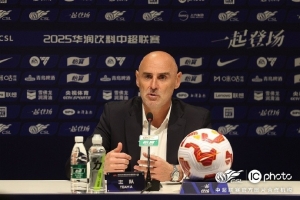 穆斯卡特：我对球队的表现感到非常自豪 我非常满意李新翔的表现
