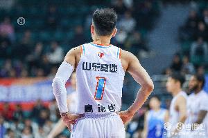 夏晓司：山东男篮没有伤病可全员出战 关键战要从铁血防守做起