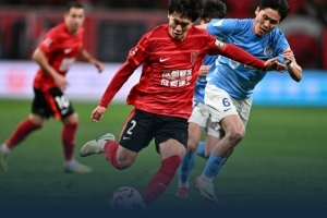 蜀道难！足球报：大连球队近6年未在四川取胜 英博被蓉城全面压制