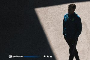 上任仅3个月！官方：卡纳瓦罗从克甲豪门萨格勒布迪纳摩下课