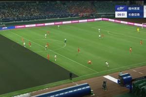 VAR确认进球有效！亚泰开场5分钟反越位破门，客场取得领先