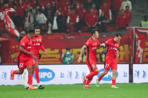 记者：海港vs河南队的赛前发布会取消，比赛甚至可能延期举行