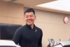 王大雷社媒晒健身房训练视频：今天济南真冷！