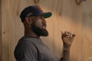 詹姆斯：如今我的训练更多是在强化基础精益求精 不会增添新东西