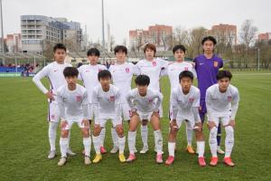 以小打大！U15国少首战0-2不敌俄罗斯U16，下场对阵哈萨克斯坦U16
