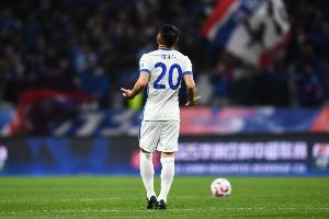 足球报谈中超争冠：很可能从去年的双雄争霸变为五强混战