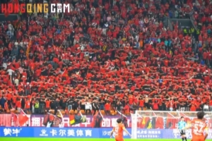 重庆铜梁龙官博介绍龙兴足球场：龙兴的氛围绝对不摆了，中国必胜