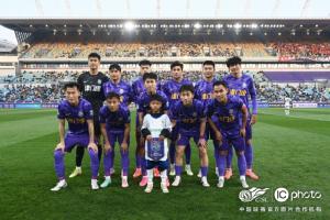 赛季首败并不理想，但真实的、努力的、不放弃的我们值得尊重