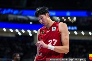 火线复出！付政浩：周琦书写CBA版里德归来 德比之战悬念重生