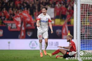 侯永永的永是永动机的永，坚持努力终将收获回报