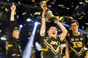 真是乌兹啊？豆瓣知情人士爆料：第二个名人堂皮肤是Uzi卡莎！