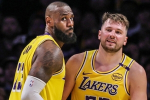 东契奇：老詹一直让我做自己 看他打球和在他身边打球太棒了