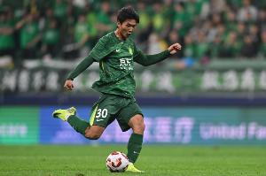 足球报：国安大胜后球员得到两天假期，范双杰表现颇有大将风度