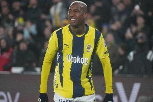 降维打击❗31岁塔利斯卡双响&17场11球，在恒大&胜利均是大腿