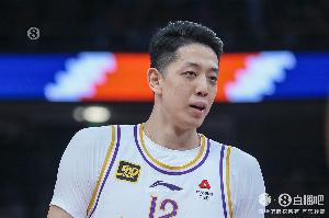 表现一般！沈梓捷5投2中&罚球4中4 得到8分5板4助2帽6失误