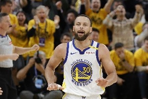 NBA仅11人季后赛30+场次50+&杜库在列 百场俱乐部仅两人&老汉压MJ