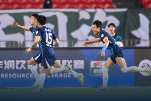 足球报评张振阳绝杀：不仅是一球成名，更是江城“不服周”的铁血