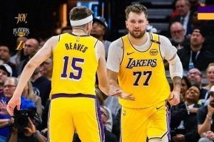 网友热议湖人输球：八村必须走 克内克特&布朗尼首发 海斯多打啊