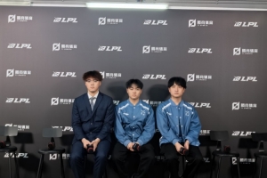 TT赛后群访 教练：资源团的开团以及分带问题 要针对性复盘