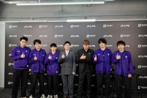 UP赛后群访 教练：我们最近状态很一般 队员们临场发挥挺好的