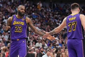 引入东契奇后表现？詹姆斯：我仍然觉得我们没有足够的时间去磨合