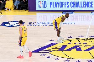 没手感！首节詹姆斯4中1拿3分 东契奇4中0&罚球7中6