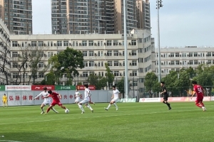 中乙联赛第7轮，上海海港富盛经开队2:0战胜湖北青年星